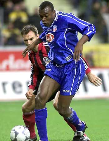 纽卡斯尔不 纽卡斯尔不