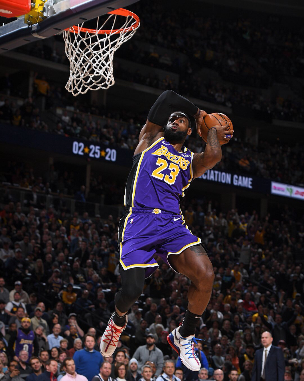 一记记惊天 一记记惊天