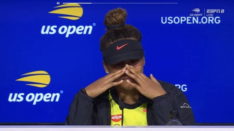 比赛中裁判 比赛中裁判